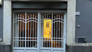 Luxury Suite | Terrace/patio