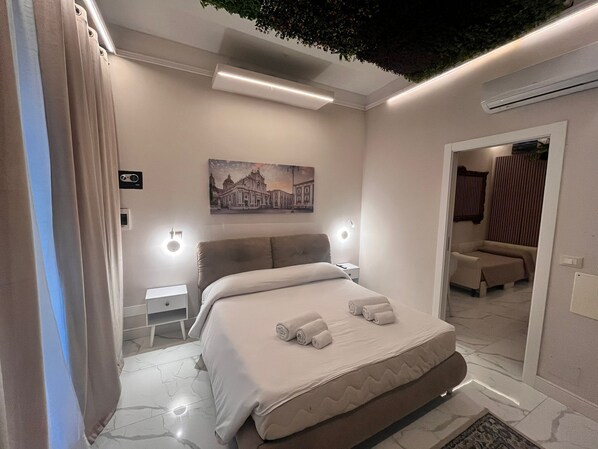 Luxury Suite | 1 bedroom, Frette Italian sheets, premium bedding, down duvets
