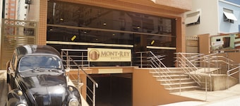 Mont Rey Hotel