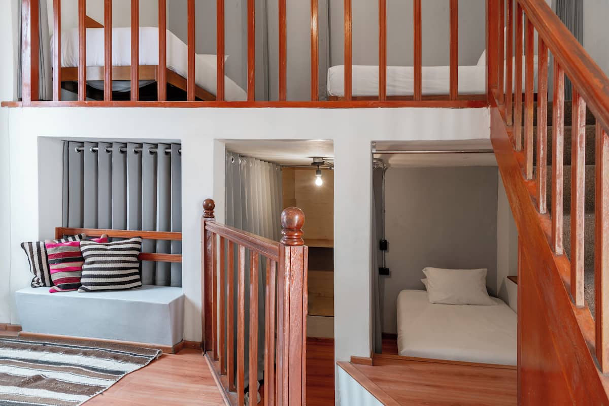Bed in Female Dorm | Free WiFi, bed sheets