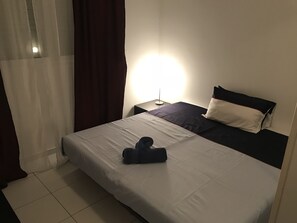 2 chambres, fer et planche Ă repasser, Wi-Fi, draps fournis