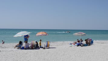 Playa en los alrededores