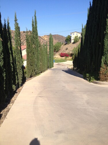 Hiking Trail Gem Near Attractions