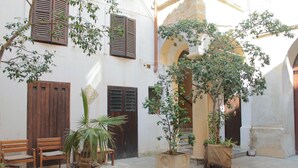 شرفة/رواق