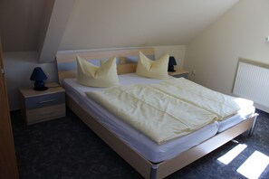 2 Schlafzimmer, WLAN, Bettwäsche