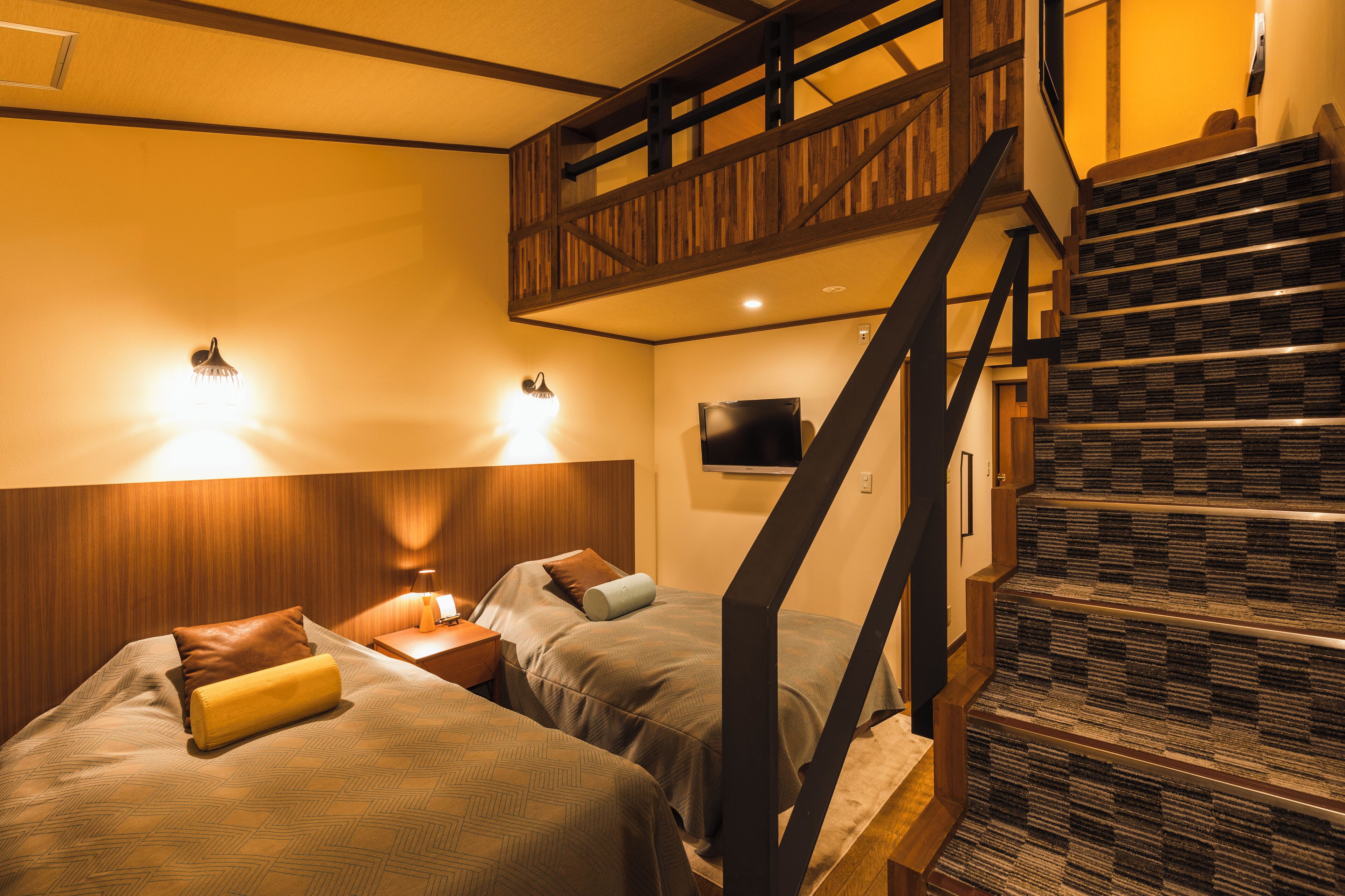 In-room safe, desk, free WiFi, bed sheets