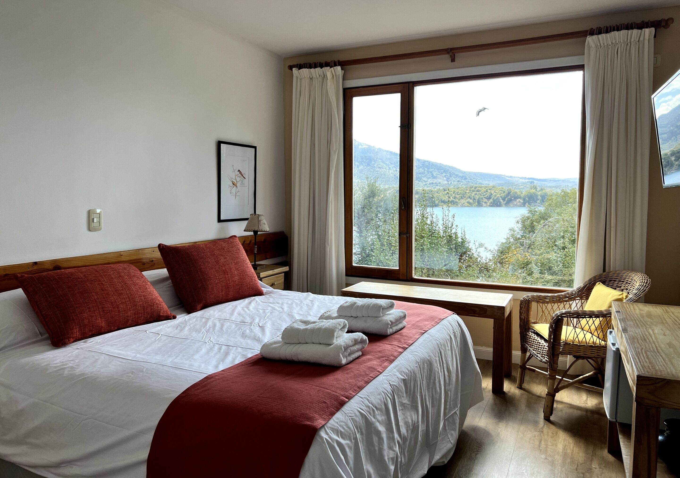 panoramic double room | 1 bedroom, in-room safe, blackout curtains, soundproofing