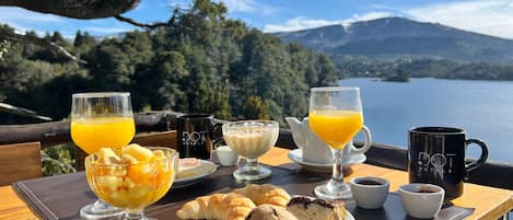 Colazione continentale inclusa, servita tutte le mattine