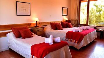 Panoramic Triple Room | In-room safe, blackout curtains, soundproofing, free WiFi