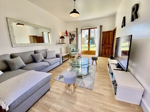 Smart TV, DVD player