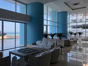 TV - Apartamentos Cartagena 01 (Cartagena)