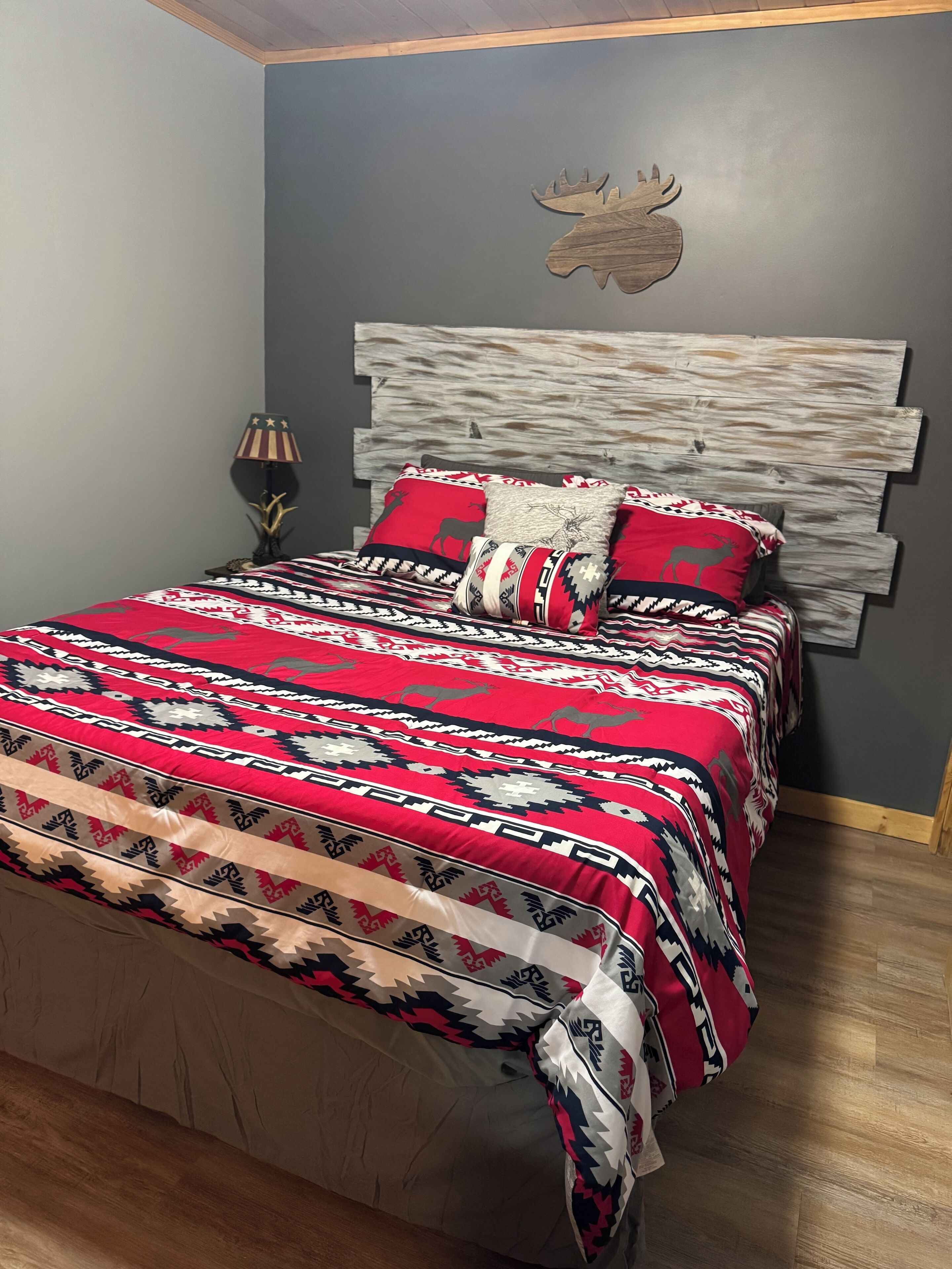 3 bedrooms, iron/ironing board, free WiFi, bed sheets