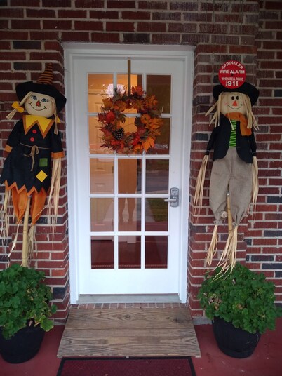 Blue Moon Vacation Rentals Downtown Clayton