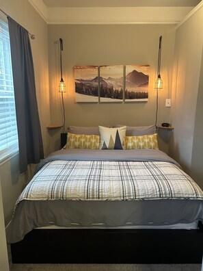 4 Schlafzimmer, Schreibtisch, Bügeleisen/Bügelbrett, kostenloses WLAN