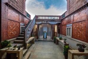 Lobby - Kinmen redbrick houses across Hope (Xiamen)