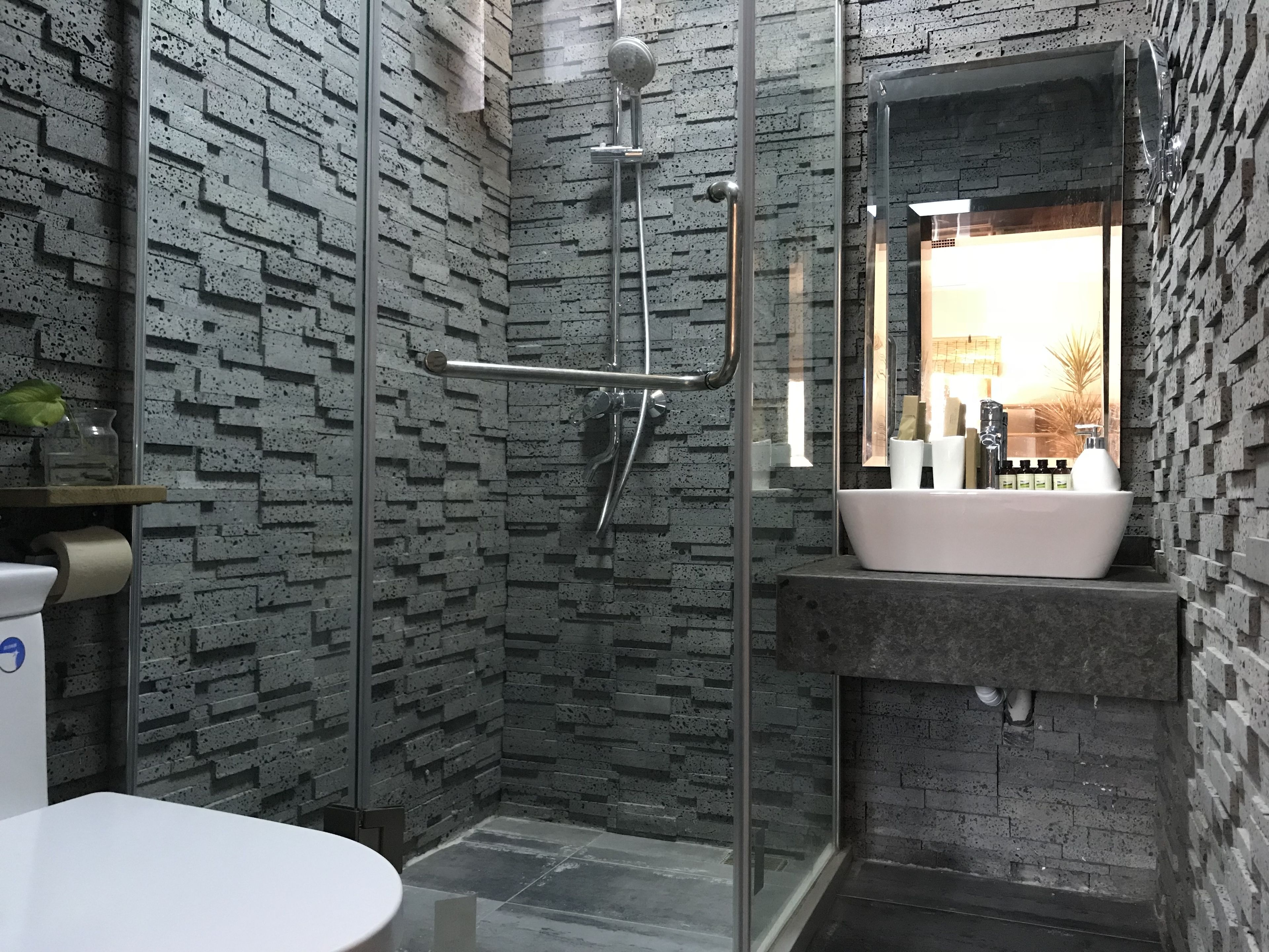 Condo Elite, 1 cama Queen size, con acceso para personas discapacitadas, para no fumadores | Baño | Regadera, regadera tipo lluvia, amenidades de baño de diseñador 