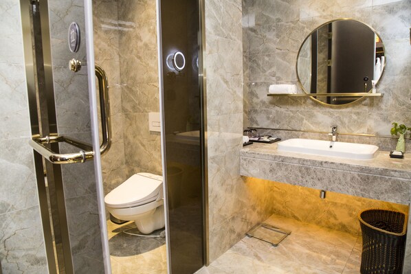 Bathroom shower
