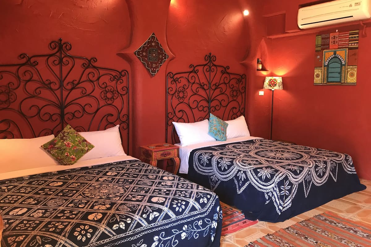Gallery Double Room, 1 Bedroom | Egyptian cotton sheets, individually decorated, desk, blackout drapes