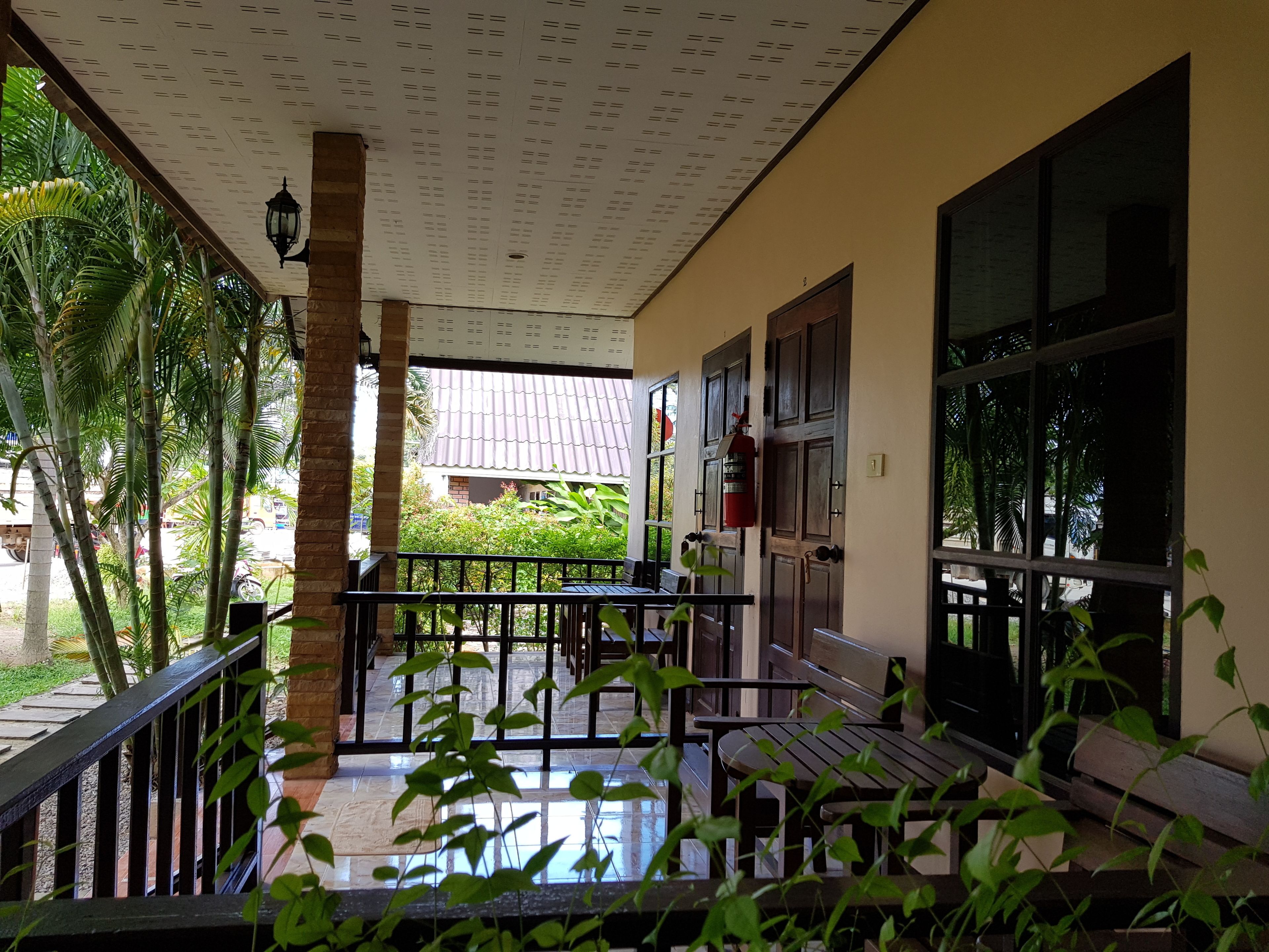 deluxe room | balcony