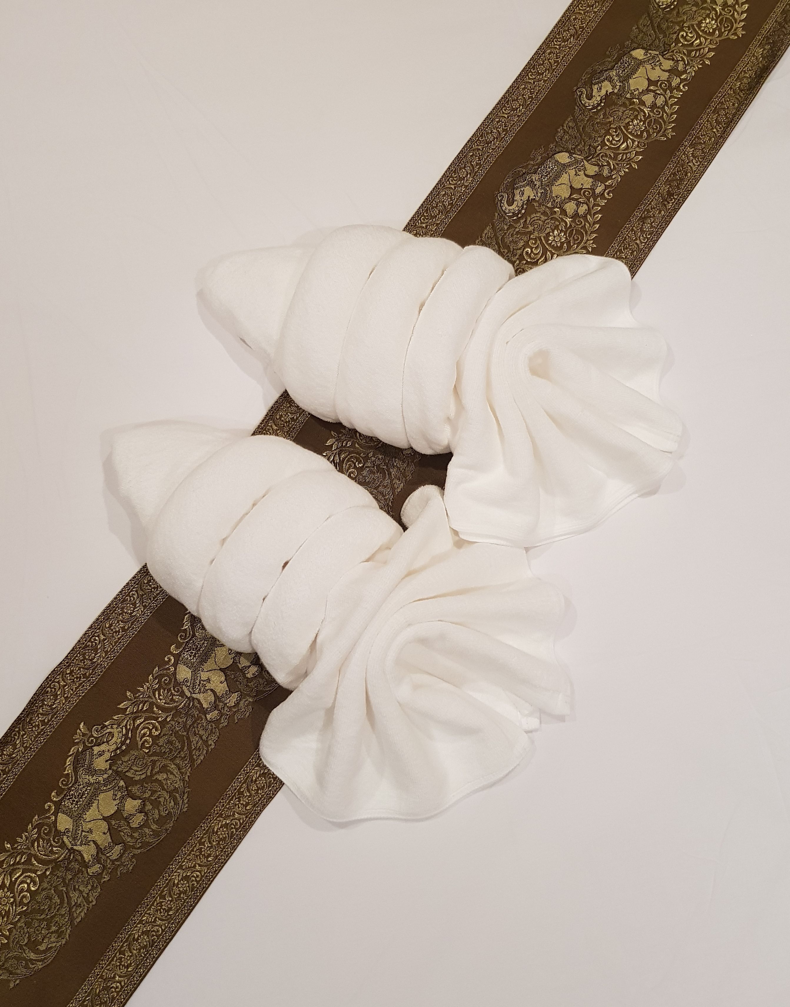 deluxe room | 1 bedroom, in-room safe, individually decorated, individually furnished