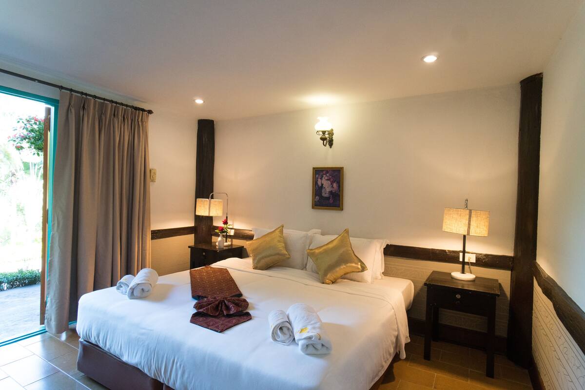 Deluxe Double Room | Blackout drapes, soundproofing, free WiFi, bed sheets