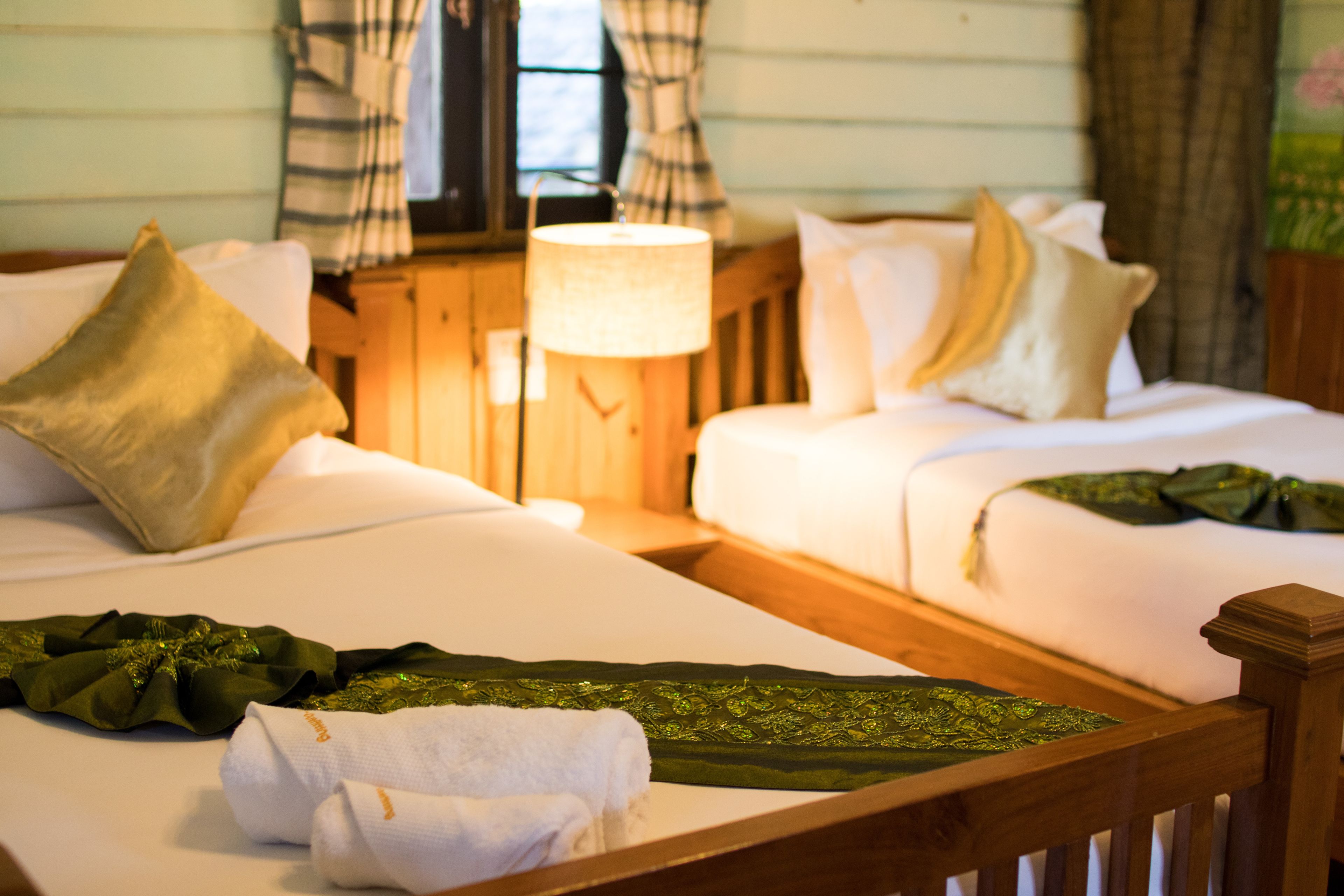 암막 커튼, 방음 설비, 무료 WiFi, 침대 시트