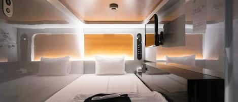 Male Only - Economy Class Cabin | In-room safe, free WiFi, bed sheets