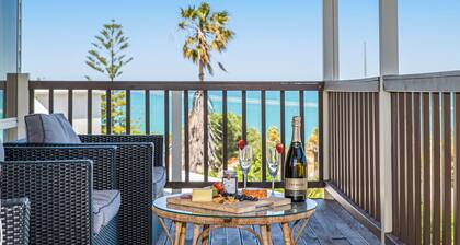 Ocean Vista - GroĂes, modernes Haus mit Meerblick.