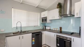 Fridge, microwave, dishwasher, coffee/tea maker