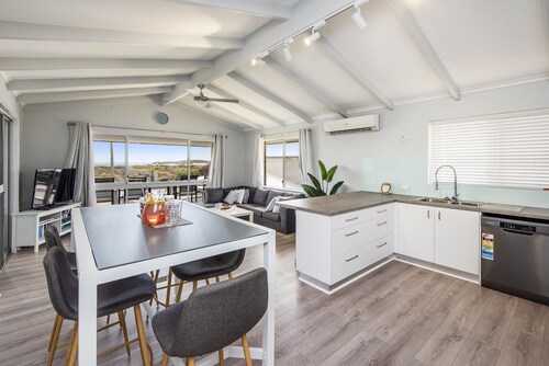 Sunset View- Magnificiant Ocean Views