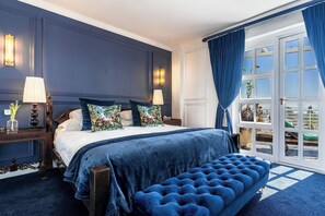 Căn hộ Deluxe, 3 phòng ngủ | Minibar, két bảo mật tại phòng 