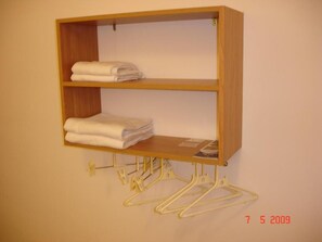 免费 WiFi、床单