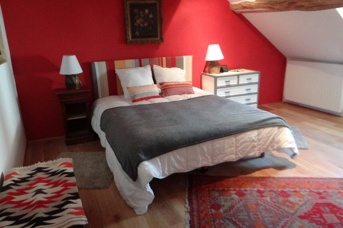 Suíte, 2 quartos | Individualmente decorados, individualmente mobiliados, escrivaninha
