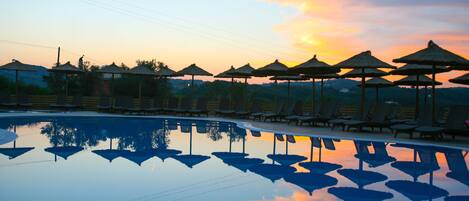 Outdoor pool, pool umbrellas, pool loungers