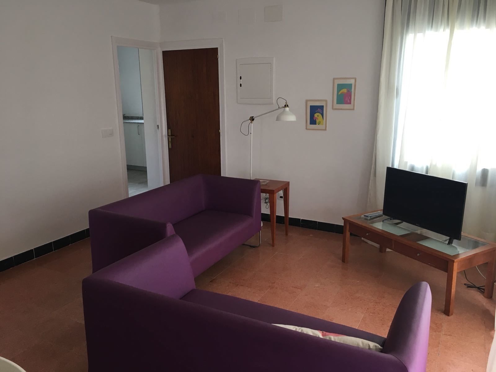 apartment, 3 bedrooms | 1 bedroom, blackout curtains, iron/ironing board, free cots/infant beds