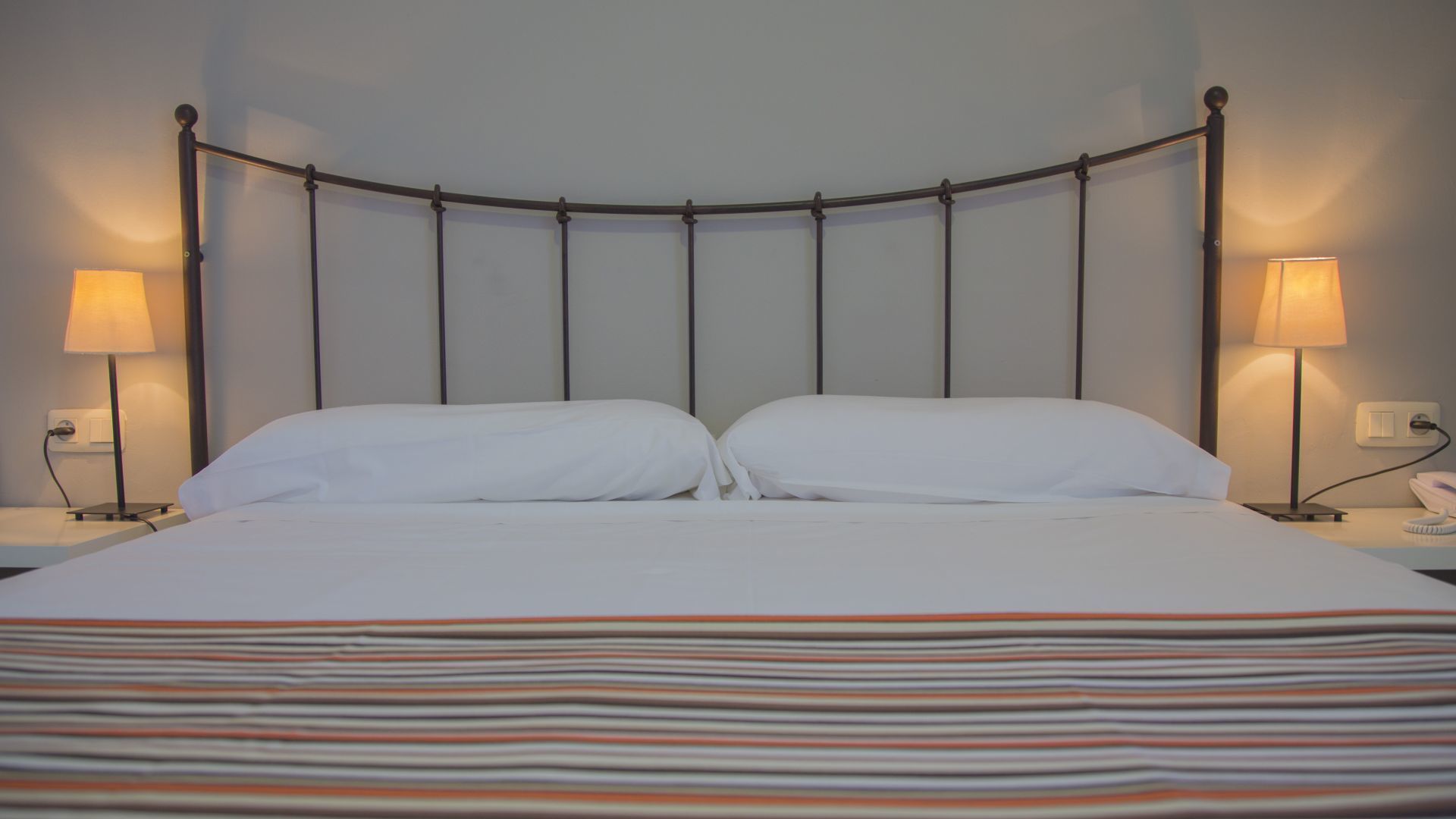 double room, 1 double or 2 single beds | 1 bedroom, blackout curtains, iron/ironing board, free cots/infant beds