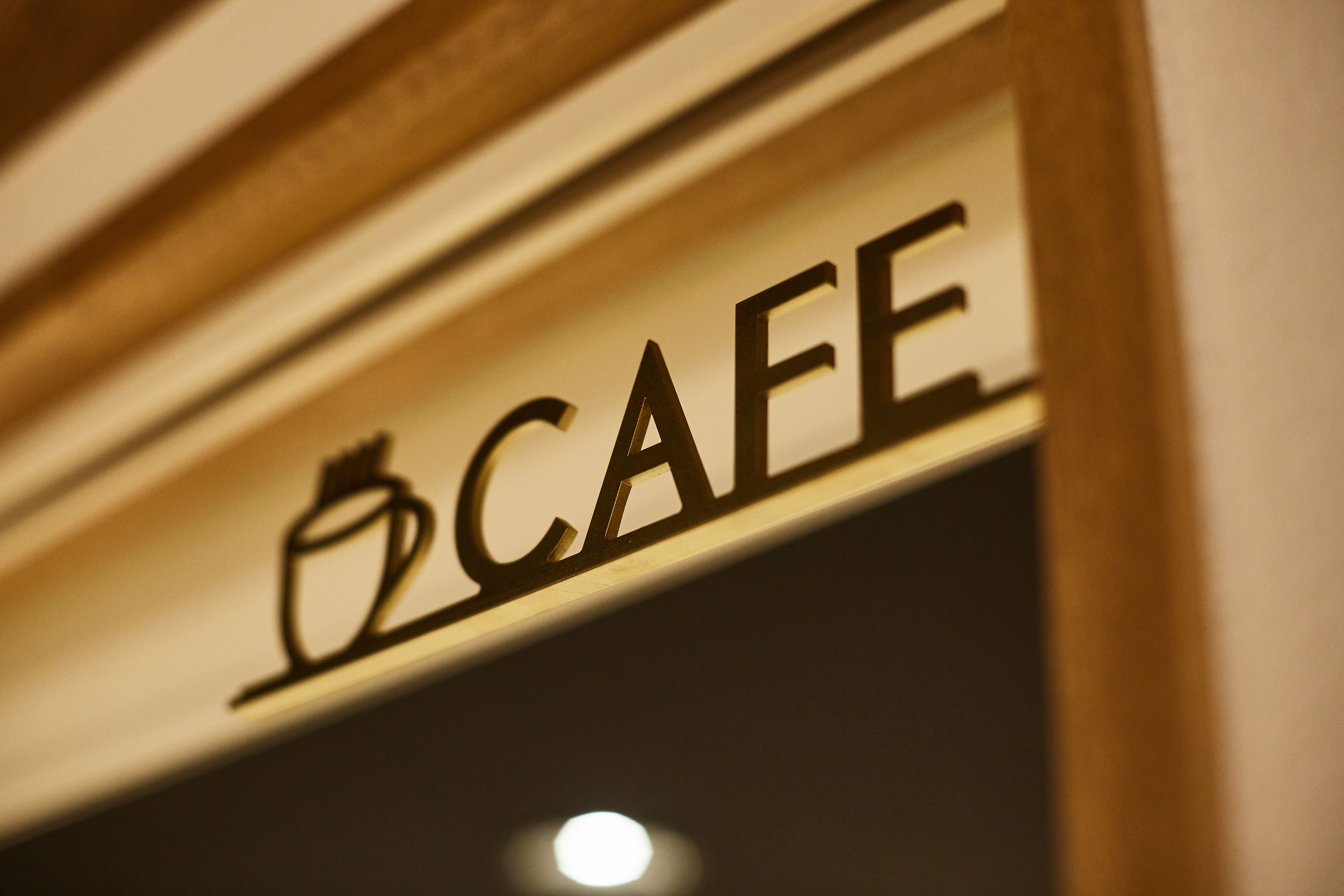 café