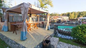 Aire de pique-nique/barbecue