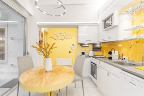 Apartment | Private kitchen | Full-size fridge, oven, stovetop, dishwasher