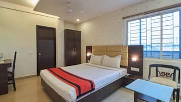 Superior Room | Soundproofing, rollaway beds, free WiFi