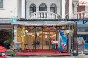 Restaurant - Knock Knock Beach Boutique (Patong)