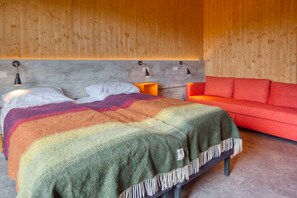 Comfort Double or Twin Room, Private Bathroom, Mountain View | Individually decorated, desk, laptop workspace, blackout curtains - Brunnhóll Country Guesthouse (Höfn)