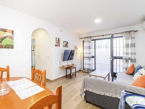 TV - Mshome Sand and Dream (Torre De Benagalbon)