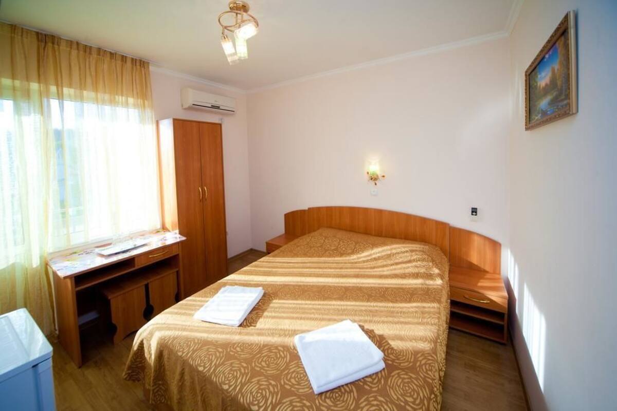 Habitación familiar, 2 habitaciones | Caja fuerte, tabla de planchar con plancha, camas supletorias
