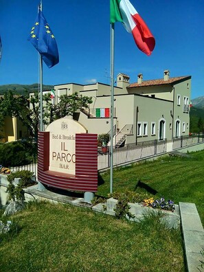 Property entrance - B&B Il Parco (L'Aquila)