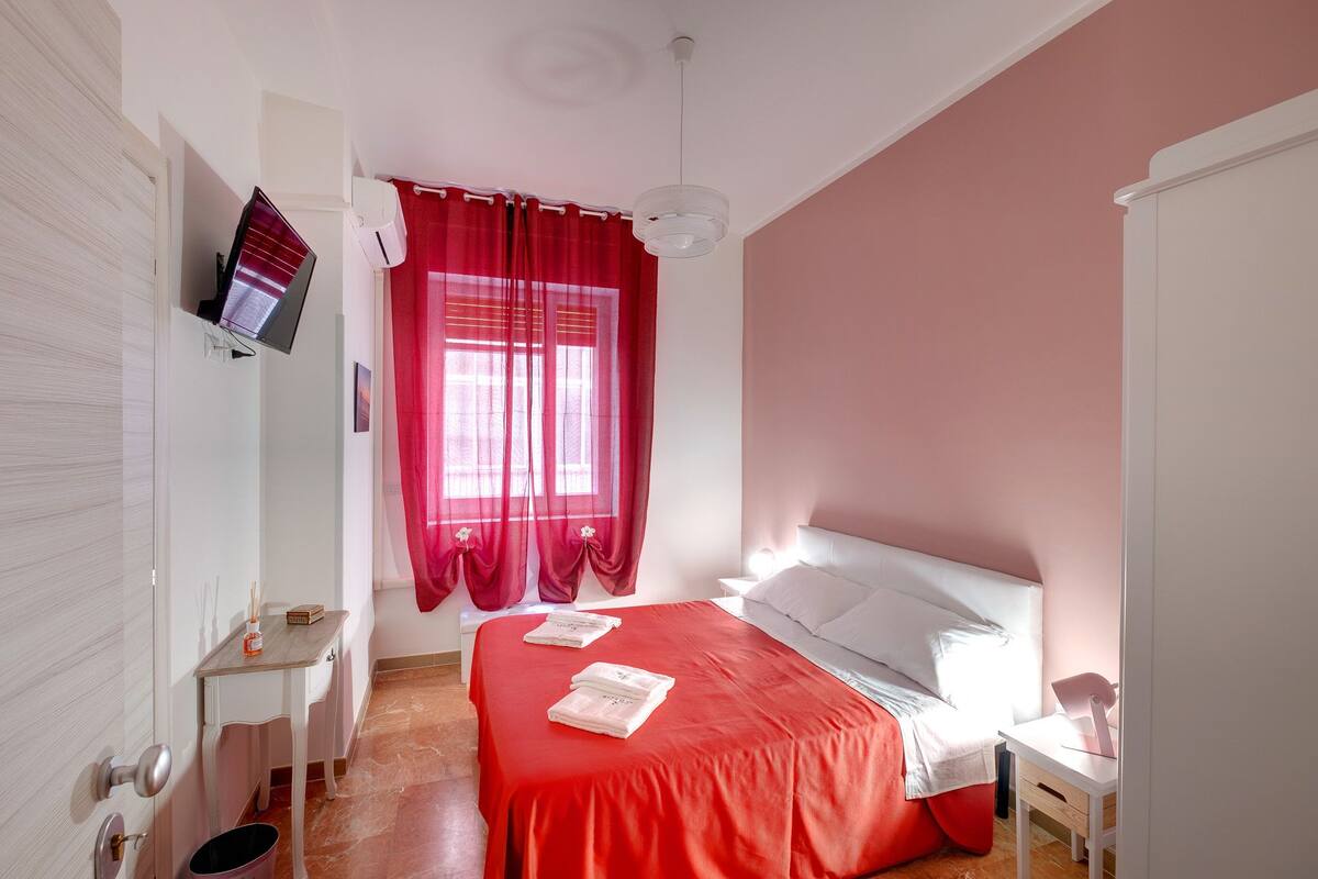 Desk, blackout curtains, soundproofing, cots/infant beds
