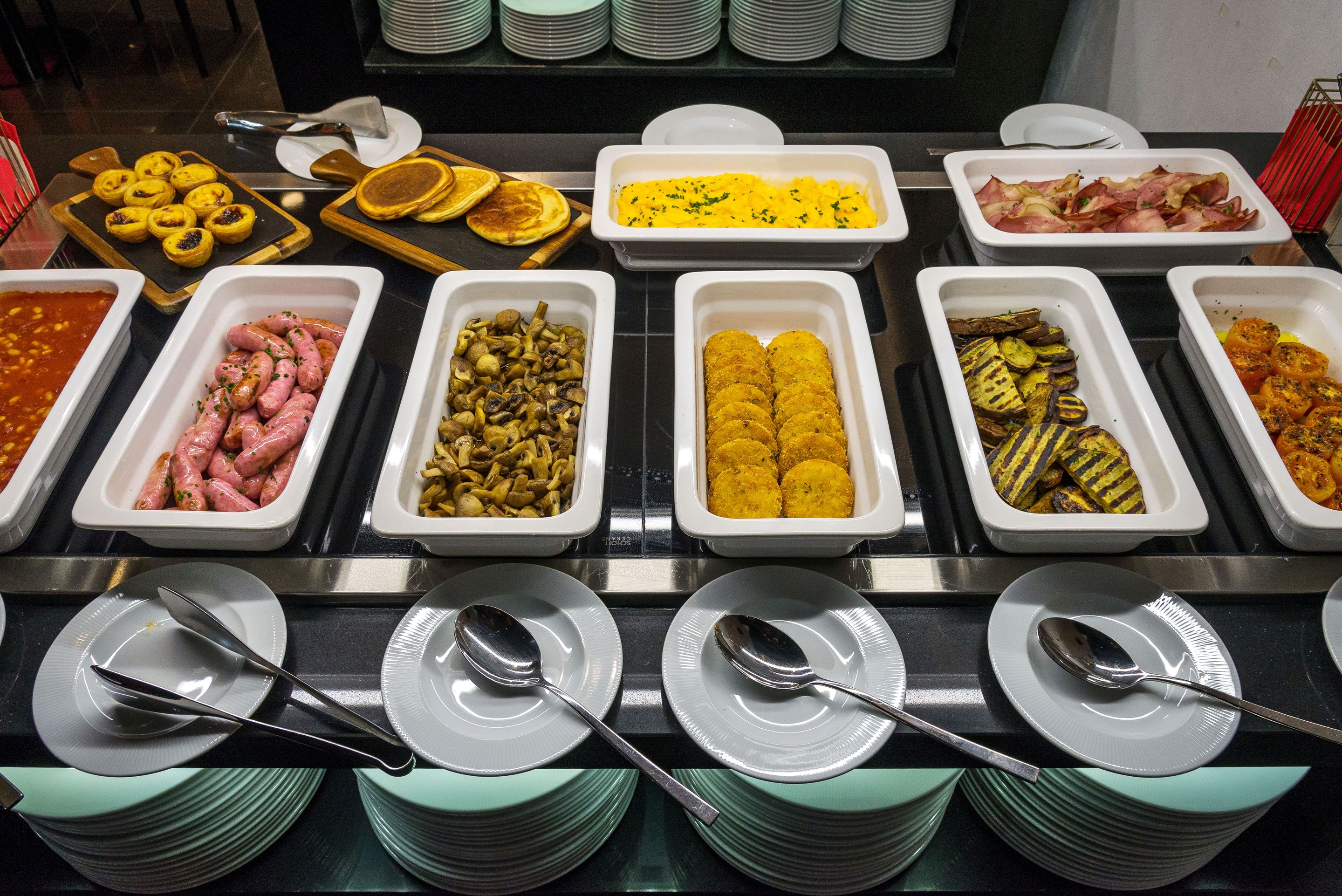 daily buffet breakfast (eur 15 per person)