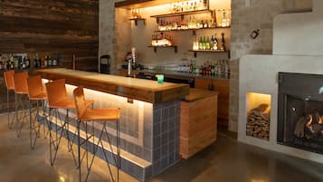 Bar (en la propiedad)