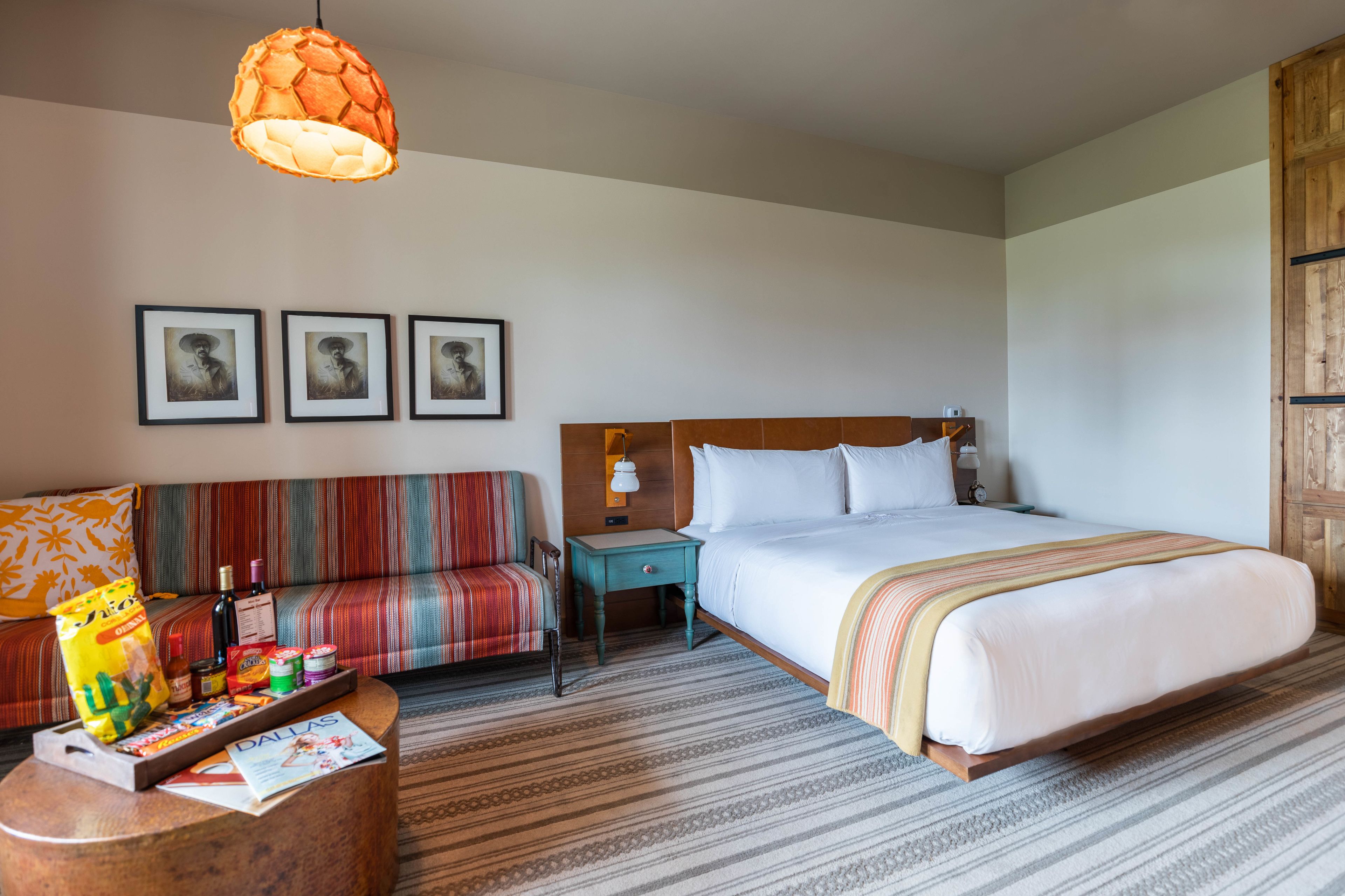 classic room, 1 king bed, non smoking | egyptian cotton sheets, premium bedding, down duvets, pillow-top beds