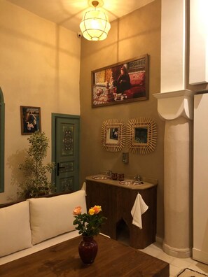 Tempat makan